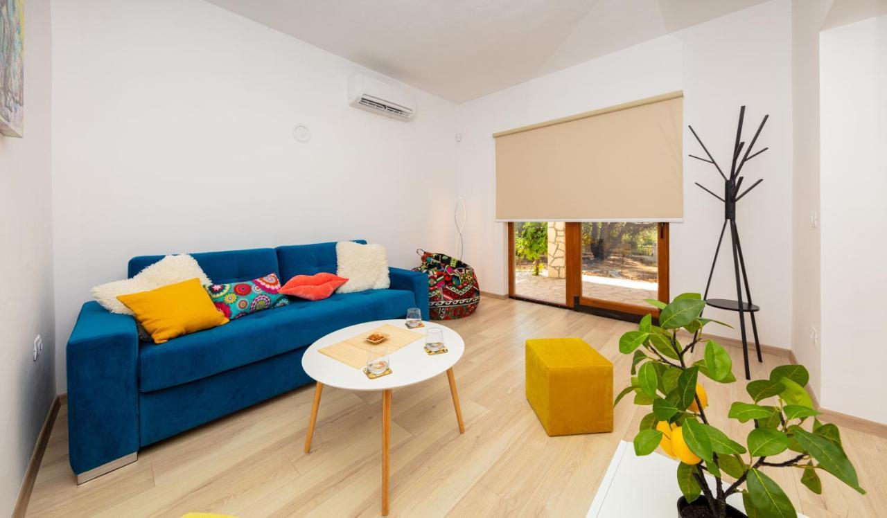 Al Pino Blue Property Premantura Dış mekan fotoğraf