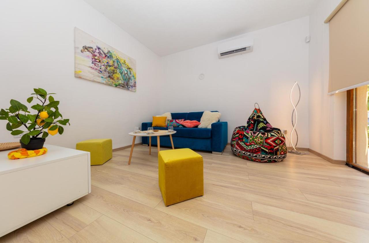 Al Pino Blue Property Premantura Dış mekan fotoğraf
